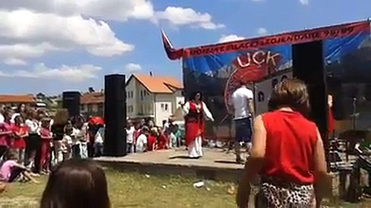 Shemsie Gashi përvjetori i Dëshmorëve në Bllacë