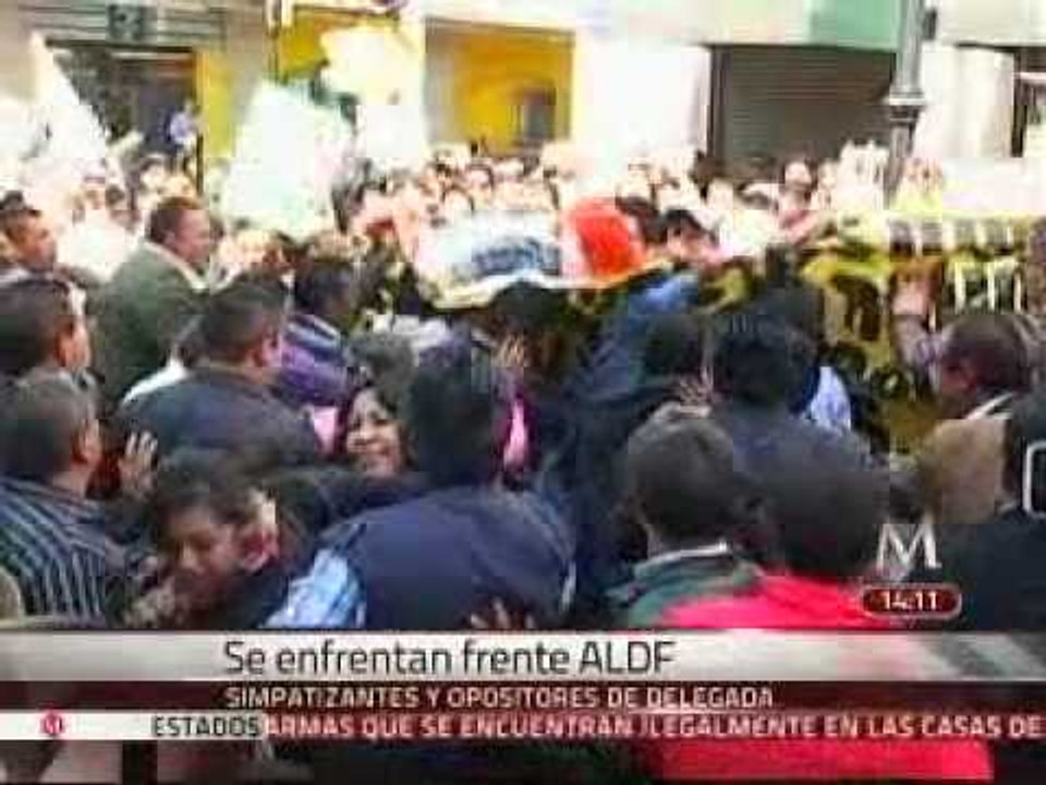 Entre simpatizantes y opositores, rinde informe delegada de Tlalpan
