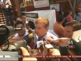 Emite voto el candidato de la coalición 