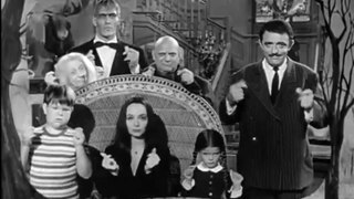 The Addams Family S01E33 - Lurch, the Teenage Idol