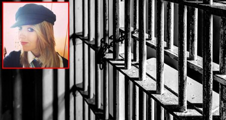 Cezaevi Çalışanlarının Önünde Çırılçıplak Dolaştırılan Genç Kız İntihar Etti