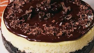 Coffee lovers: You'll lose your MINDS over this cheesecake.Full recipe: