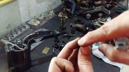 PRIMEIROS DEFEITOS NO MARTELO BOSCH 11253