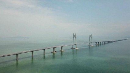 پایان ساخت طولانی‌ترین پل دریایی جهان در چین