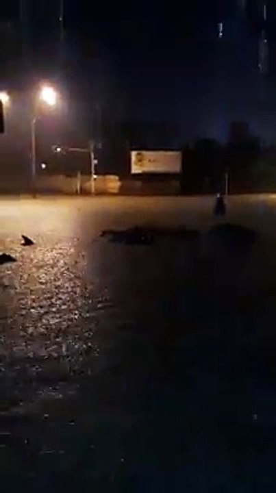 Avenue 26#Djibouti sous le déluge du cyclone  #Sagar Vidéo crédit: Omar ahmed