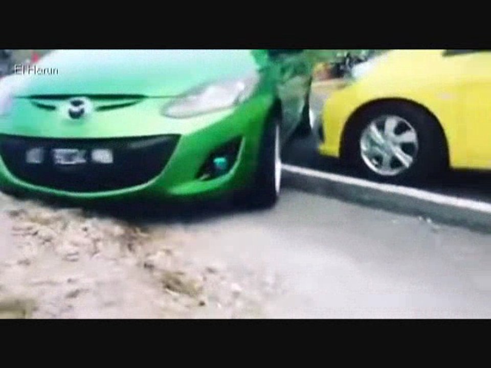 Mau Gaya Balapan Malah Kecelakaan Tabrak WC warung