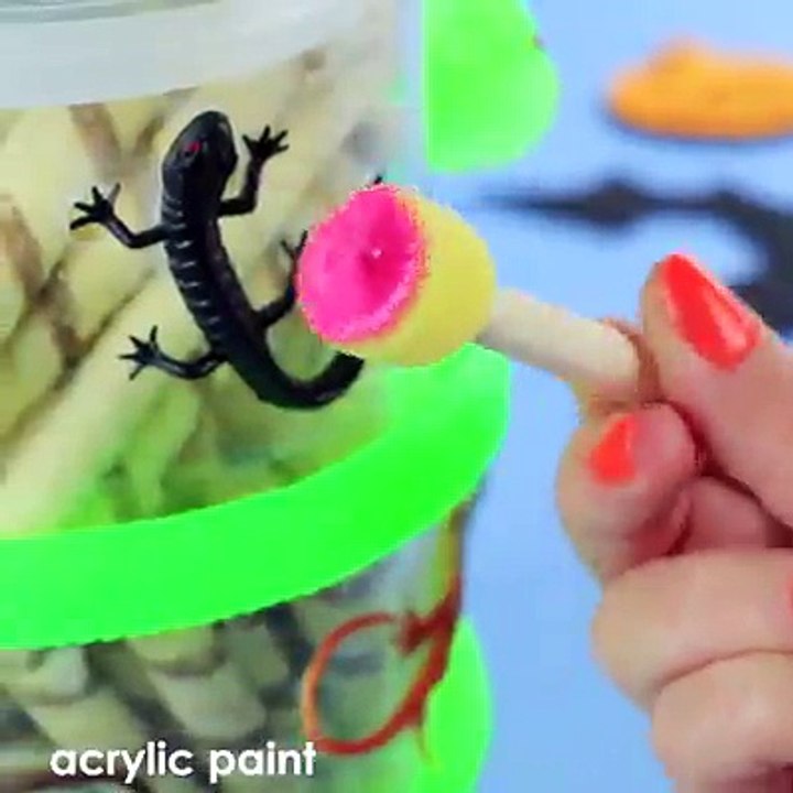 12 Scary And Funny Pranks And Hacks / If Halloween Was A Person. Full video: