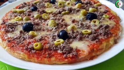 أغرب بيتزا ممكن تحضريها وتفاجئي بها عائلتك بيتزا بدون عجين سهلة و سريعة
