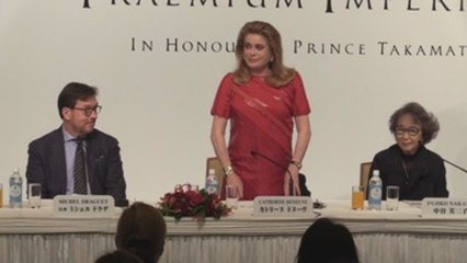 Catherine Deneuve, "sorprendida" por recibir el máximo premio artístico nipón