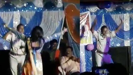 VIDEO: बेगूसराय में पुलिसकर्मियों ने बार-बालाओं संग लगाये ठुमके, SP ने किया सस्पेंड