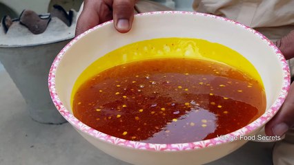 Original Samosa Meethi Chutney Recipe by Mubashir Saddique - Village Food Secrets