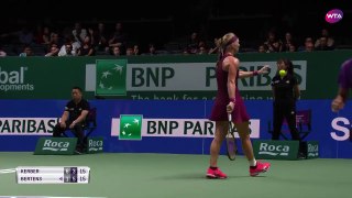 Angelique Kerber vs. Kiki Bertens | 2018 WTA Finals Singapore Round Robin | WTA Highlights