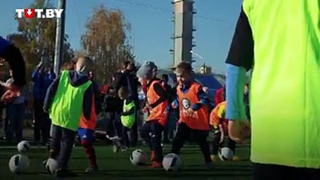 На этой неделе в Минск прилетел экс-капитан «Интера» Хавьер Дзанетти. Аргентинец открывал первую в Беларуси футбольную школу миланского клуба. Мы решили потрени