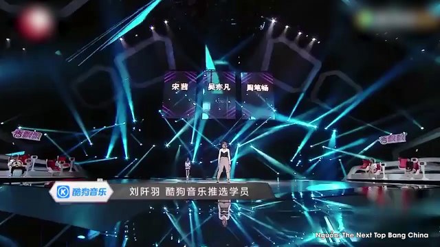 Ngô Diệc Phàm Khó Xử Vì Gặp Phải Nữ Thí Sinh Hát Hit Của EXO