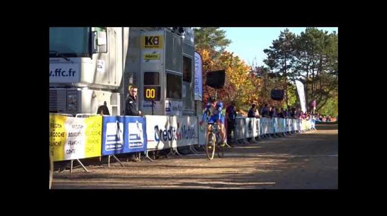 Coupe de France de cyclocross Besançon L'arrivée des Juniors