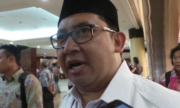 Fadli Zon Sebut Tak Akan Ganti Nama Ahmad Dhani dari Jurkam