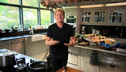 Download Video: Gordon Ramsays Ultimate Cookery Course S01E05 - Ultimate Food on a Budget