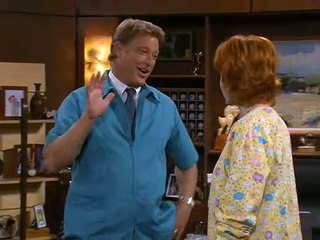 Reba S02E04 Reba Works For Brock