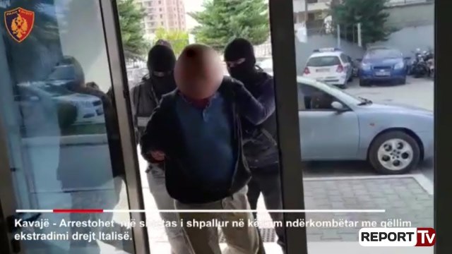 Report TV - Grabitje, prostitucion dhe organizatë kriminale/ Kapet kavajasi i kërkuar në Itali