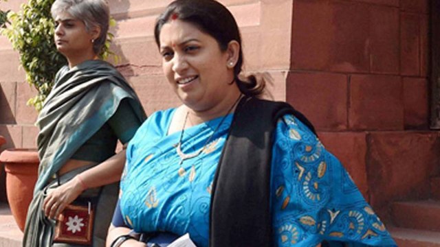 Sabarimala Issue : సుప్రీం కోర్టు ఆదేశాల పై స్మృతి ఇరాని స్పందన