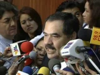 Aprueban diputados que ningún funcionario gane más que el