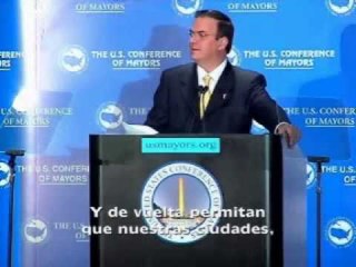 En Washington, Marcelo Ebrard promociona el DF