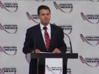 Llama Peña Nieto a revalorar la política mediante foro