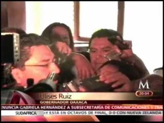 Acusa Ulises Ruiz a Calderón de coordinar 'guerra sucia'