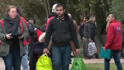 Újabb migránstábort ürítenek ki Franciaországban