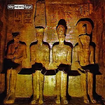 ماذا تعرف عن ظاهرة تعامد الشمس على وجه تمثال رمسيس الثاني؟