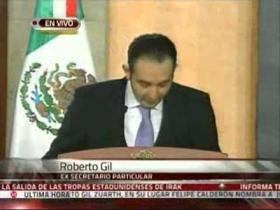 "La mano invisible de dios nos dio al mejor Presidente": Roberto Gil a Felipe Calderón