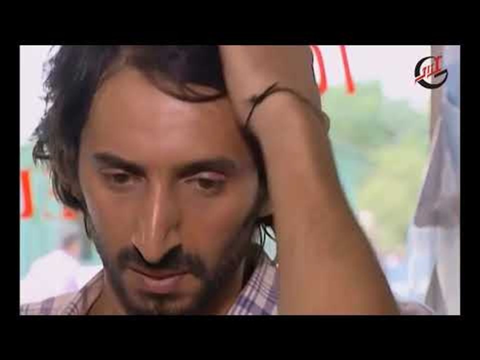 بسام يسأل ع تكلفة الفيزا لدبي و وائل يشجعه  -  احمد الاحمد -  بسام كوسا  -  الانتظار