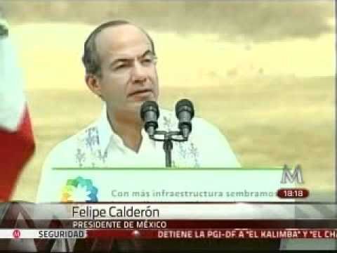 La infraestructura permite generar oportunidades: Felipe Calderón