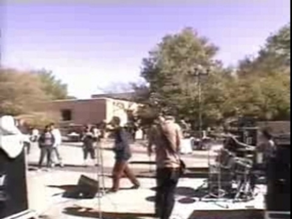 Millencolin - Dance Craze ( live in USA )