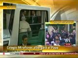 Concluye Benedicto XVI recorrido en Papamóvil, arriba al Colegio Miraflores