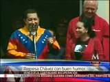 De buen humor Chávez regresa a Venezuela; detalla sobre su estado de salud