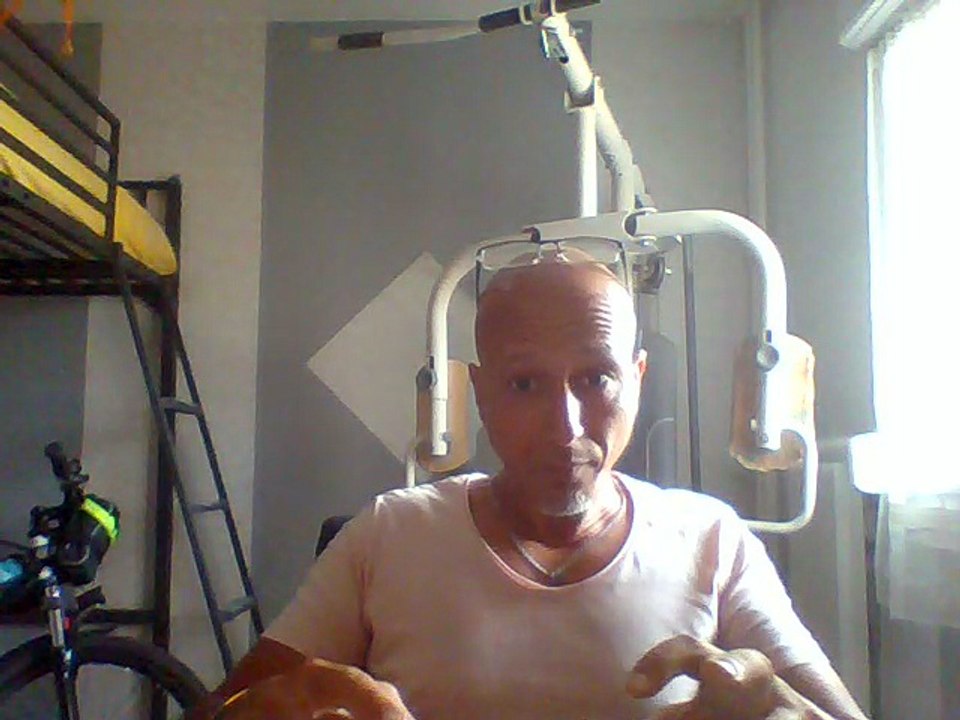 DISCUTIONS ENTRE AMIS