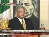 Llama AMLO a maestros a sacar adelante la educación