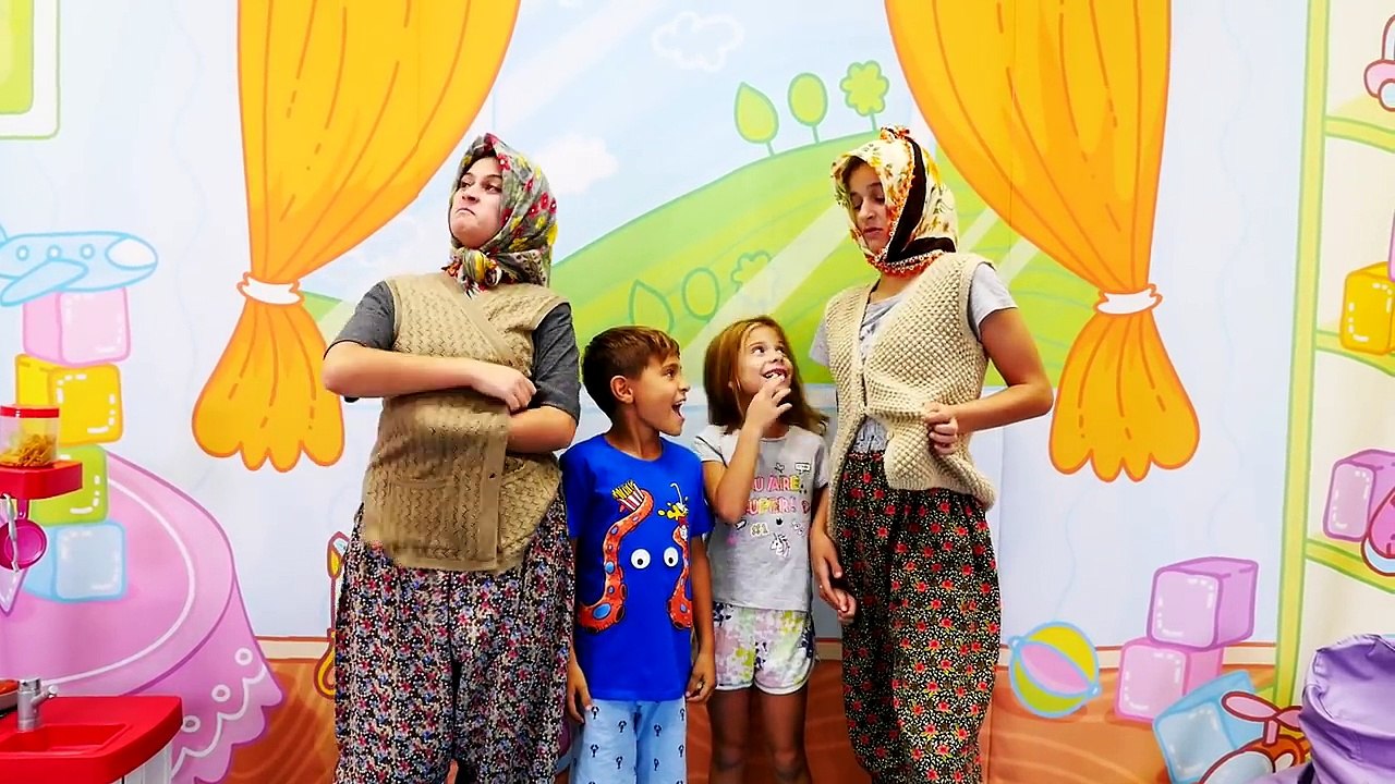 Fındık Ailesi. Mikail ve Elis'in anneleri tanışıyor