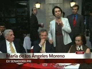 Celebra Muñoz Ledo cumpleaños con familiares y amigos