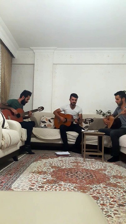 Grup Sİ Çiyayé me  Berfin Aktay -- Cover ---