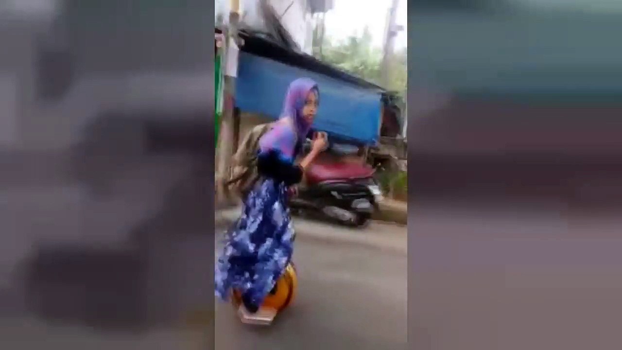 വൈറലായി കണ്ണൂരിലെ ഈ പെൺകുട്ടി കാരണം സഞ്ചാരമാർഗ്ഗം വീഡിയോ നോക്കൂ | This Girl's Travel Viral