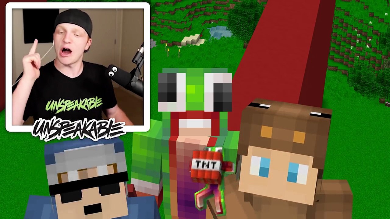 BUILDING A SECRET HIDDEN UNSPEAKABLE BASE!