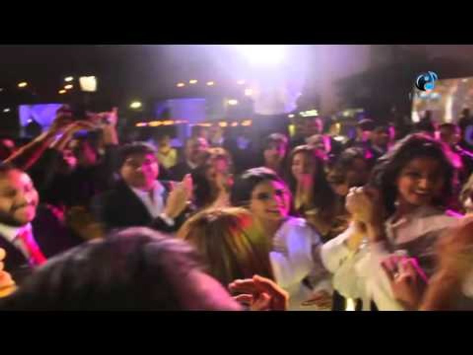 فرح ياسمين وعمر |  رقص العروسين مع ياسمين نيازى بطريقة جنونية