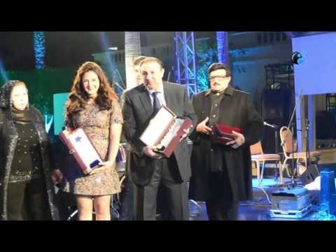 حفل النايل دراما | شاهد لحظة تسلم دنيا سمير غانم و سمير غانم جائزة عن مسلسل لهفة