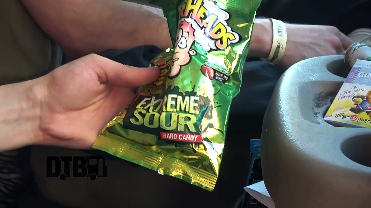 Birds In Row + Portrayal of Guilt - BUS INVADERS Ep. 1369