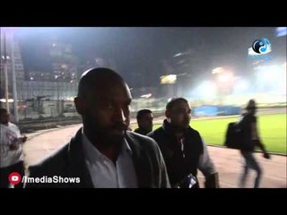 عزاء حمادة إمام |  مطاردة لــ "شيكابالا"و"كهربا" من المعجبين فى العزاء وسط رفضهم التصوير مع أى شخص !