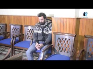 عزاء المؤلف يسري الإبياري | شاهد الفنان أحمد حاتم يجلس بمفردة "على جنب" ورأسة فى الأرض