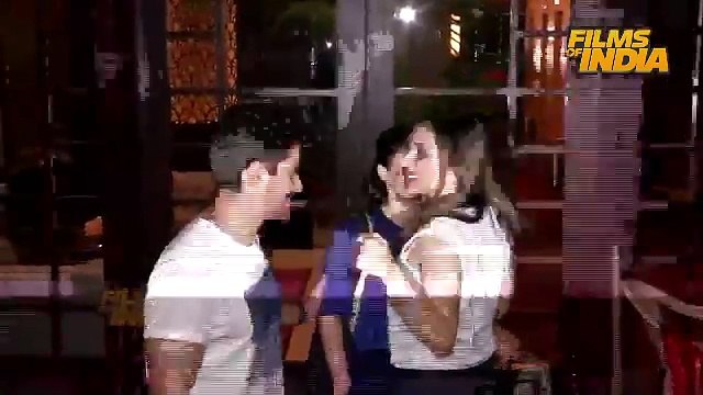 Neha Dhupia, Malaika & Many Bollywood Celebs at Sophie Choudry House For Party | Bollywood