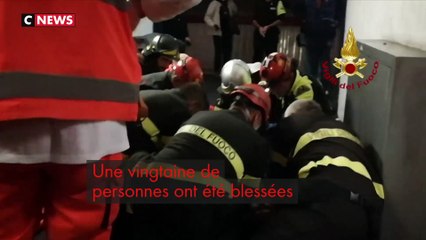 L'escalator s'écroule dans le métro à Rome